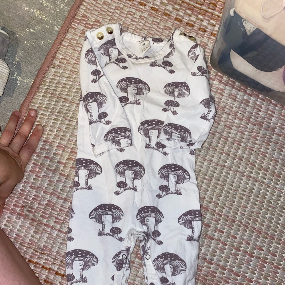 Footie pajamas infant
